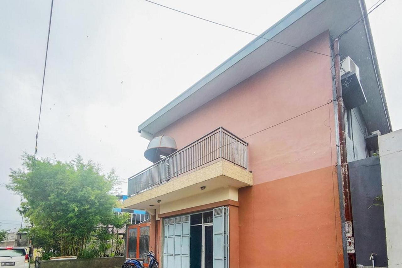 Chandra Graha Guesthouse פאלו מראה חיצוני תמונה
